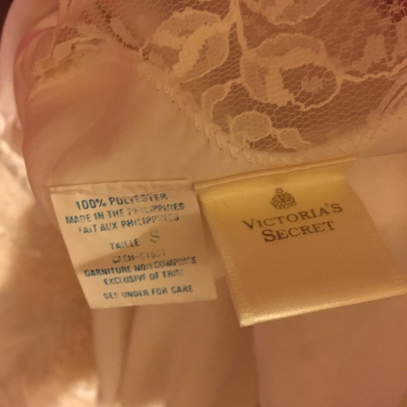 Victoria's Secret GOLD LABEL Long Ivory Nightgown - Picture 6 of 7